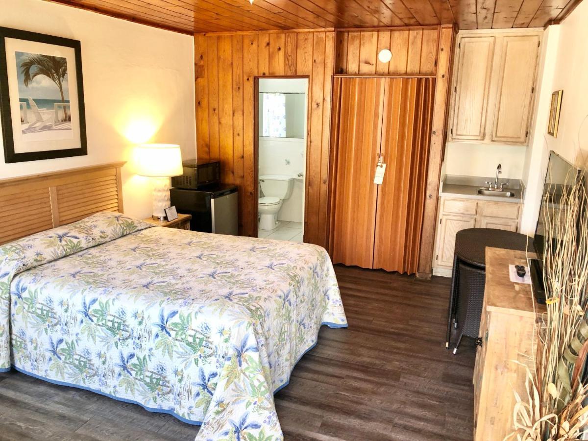 Surf Studio Beach Resort Какао-Бич Экстерьер фото