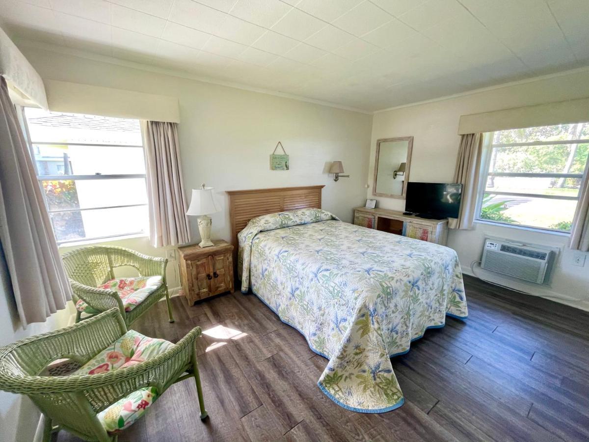 Surf Studio Beach Resort Какао-Бич Экстерьер фото