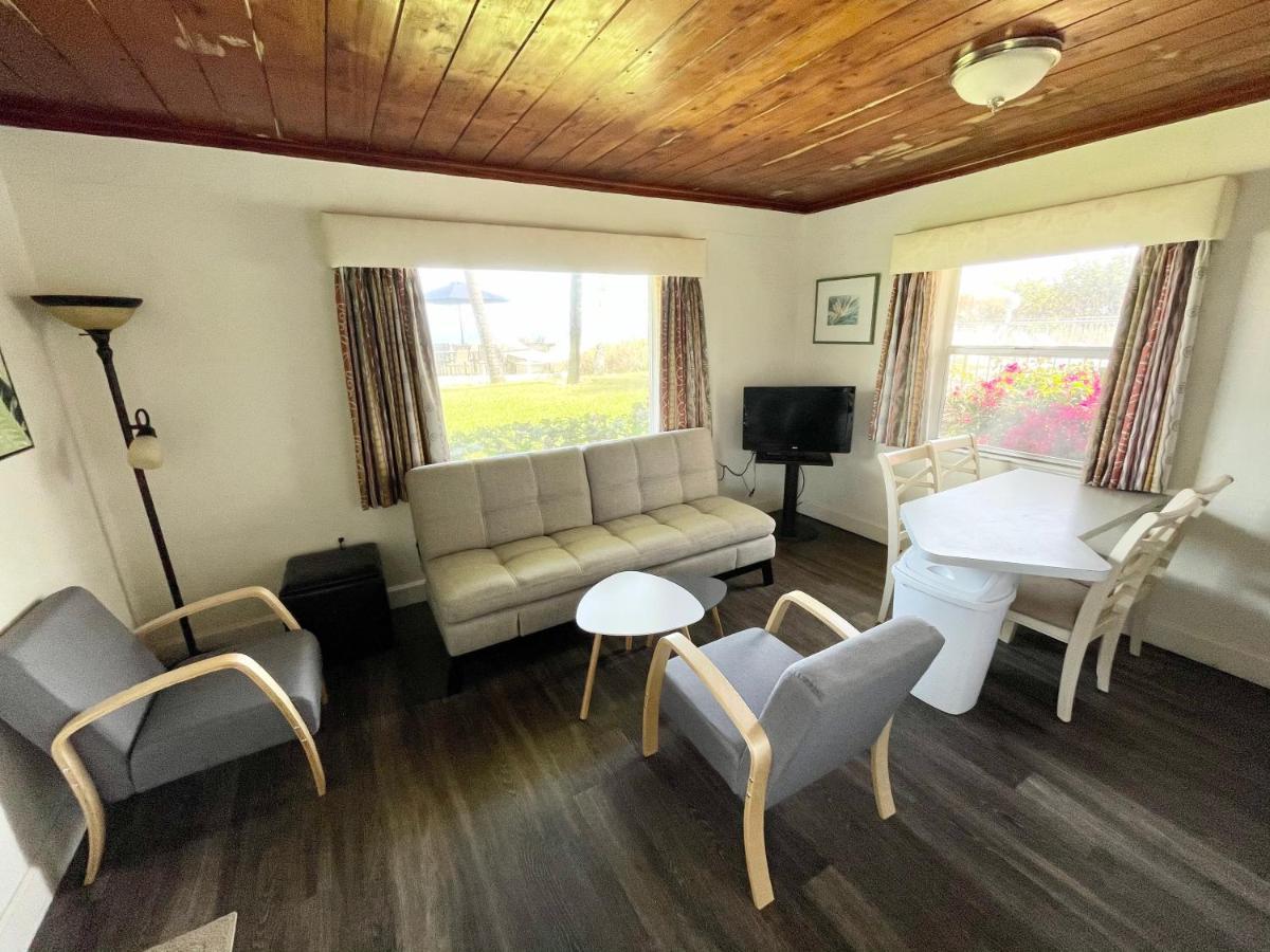 Surf Studio Beach Resort Какао-Бич Экстерьер фото