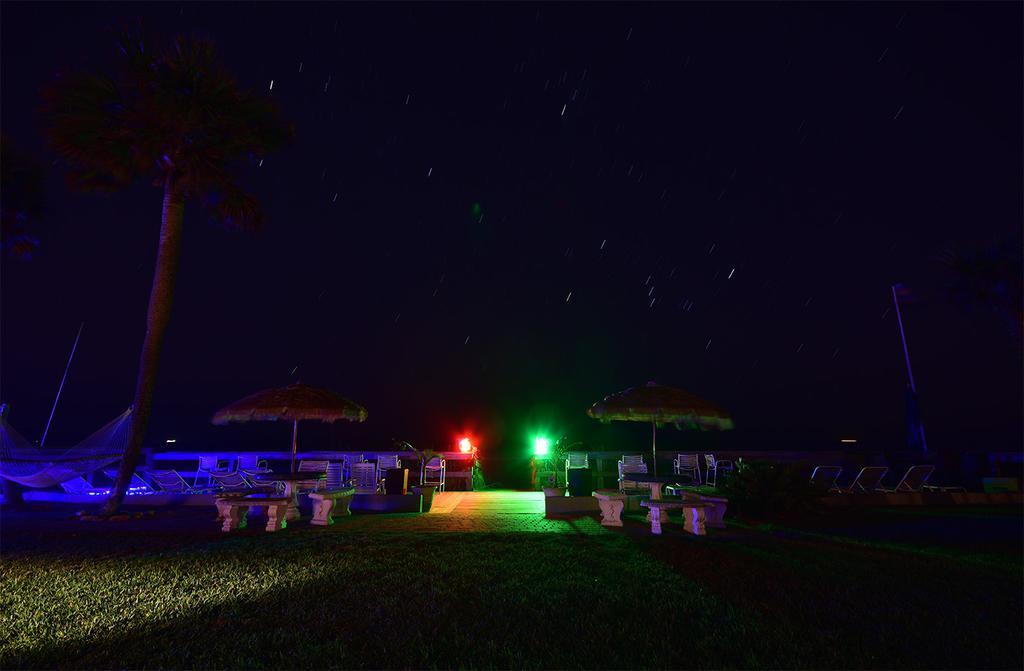 Surf Studio Beach Resort Какао-Бич Экстерьер фото